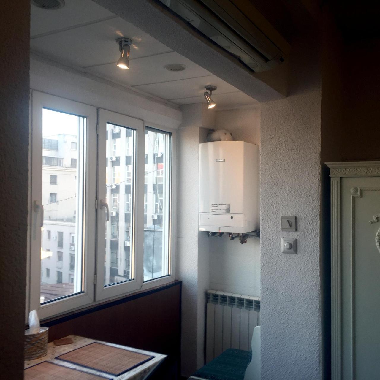 One Bedroom Apartment French Embassy Bükreş Dış mekan fotoğraf