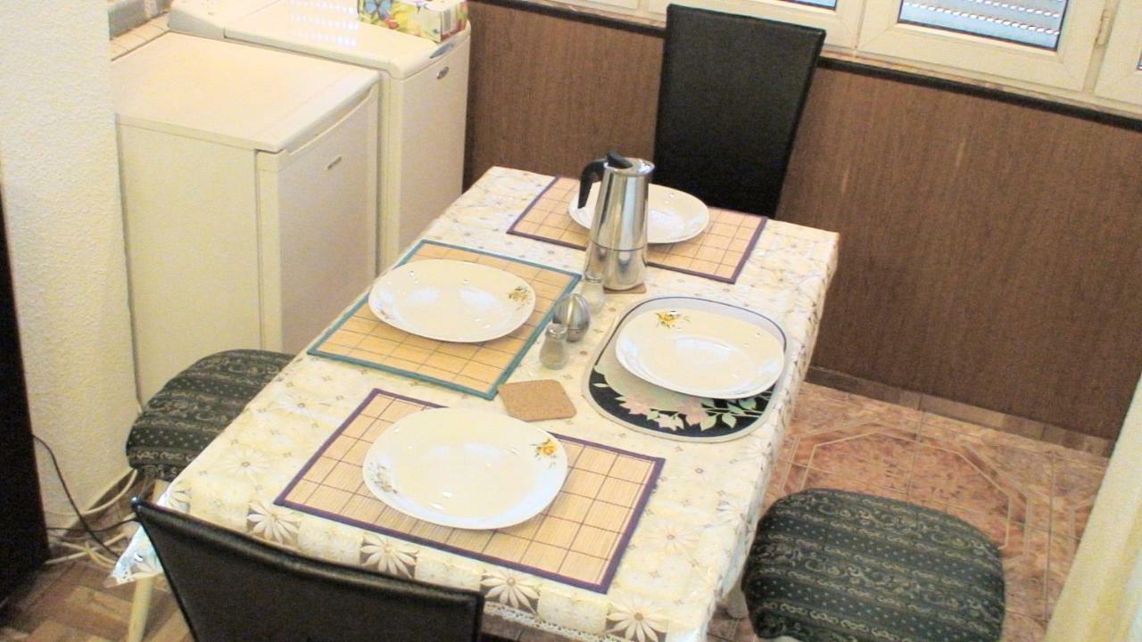One Bedroom Apartment French Embassy Bükreş Dış mekan fotoğraf