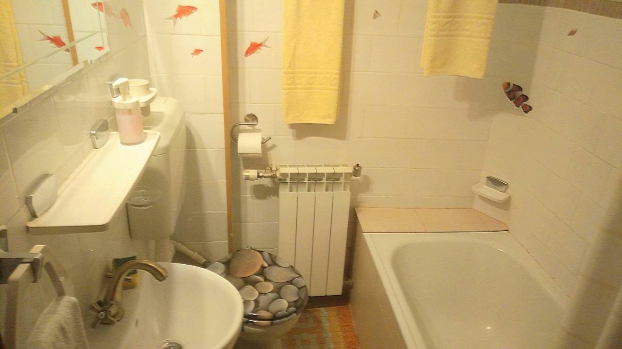 One Bedroom Apartment French Embassy Bükreş Dış mekan fotoğraf